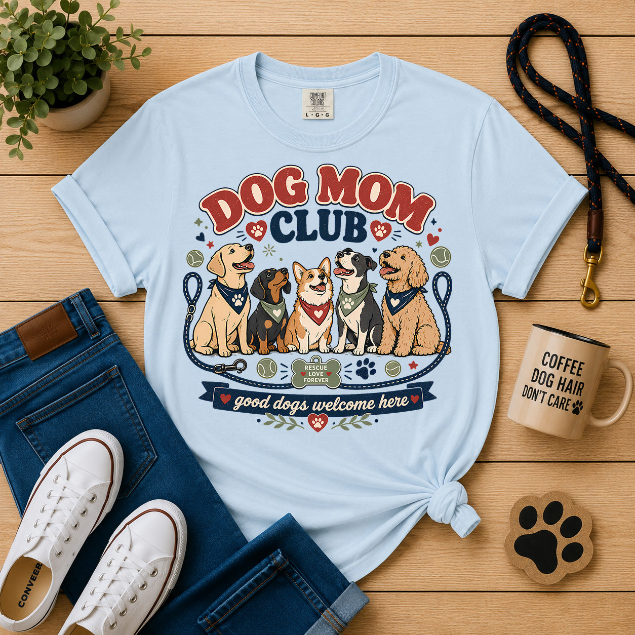 Dog Mom Club - Good Dogs Welcome Here Graphic Tee